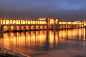 Esfahan Puente Kaju1