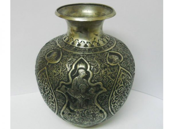 Jarrón Cincelado Qalamzani, Altura de 26 cm