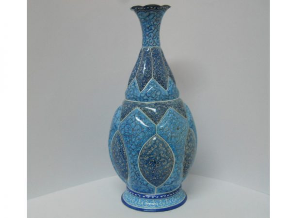 Jarrón Esmaltado con Relieve Minakari, Altura de 29 cm