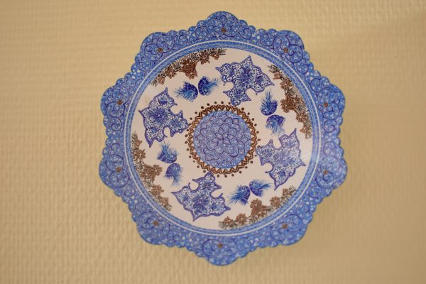 Plato esmaltado liso Minakari