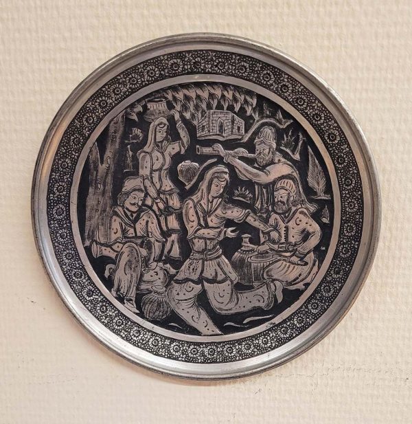 Plato Cincelado Qalamzani, 19 cm 