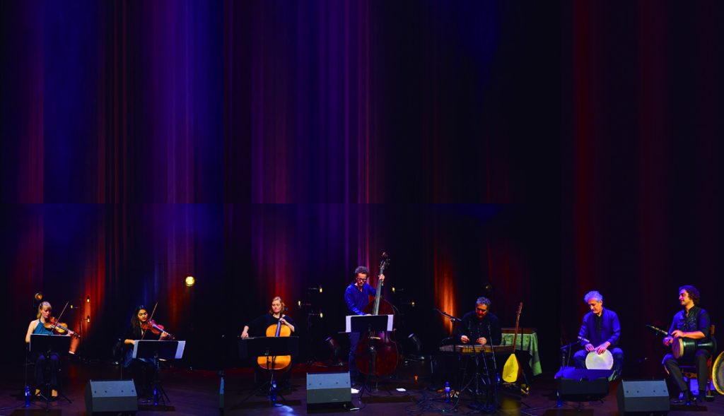 EL CANTANTE VAHID TAJ & JAVID ENSEMBLE EN CONCIERTO DE MÚSICA PERSA