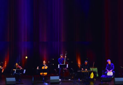 EL CANTANTE VAHID TAJ & JAVID ENSEMBLE EN CONCIERTO DE MÚSICA PERSA